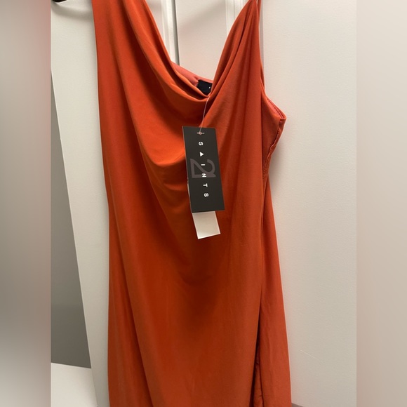 Orange mini dress, very beautiful style NWT - Picture 2 of 3